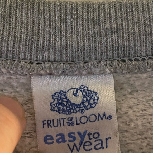 Vintage Basic Fruit Of The Loom Gray Sweater Size L-XL - Picture 3 of 6